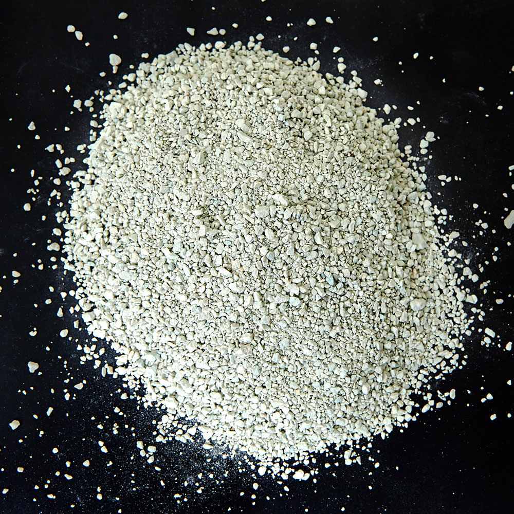 Ζεόλιθος από 0,8 έως 2,5 χιλιοστά - Λεπτό χαλίκι, ιδανικό για ενσωμάτωση σε καλλιέργειες μιρκής κλίμακας - 25 κιλά